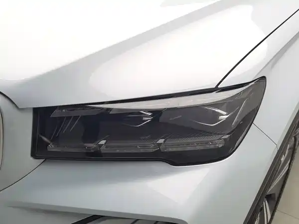 Geely Xingyue L 2022