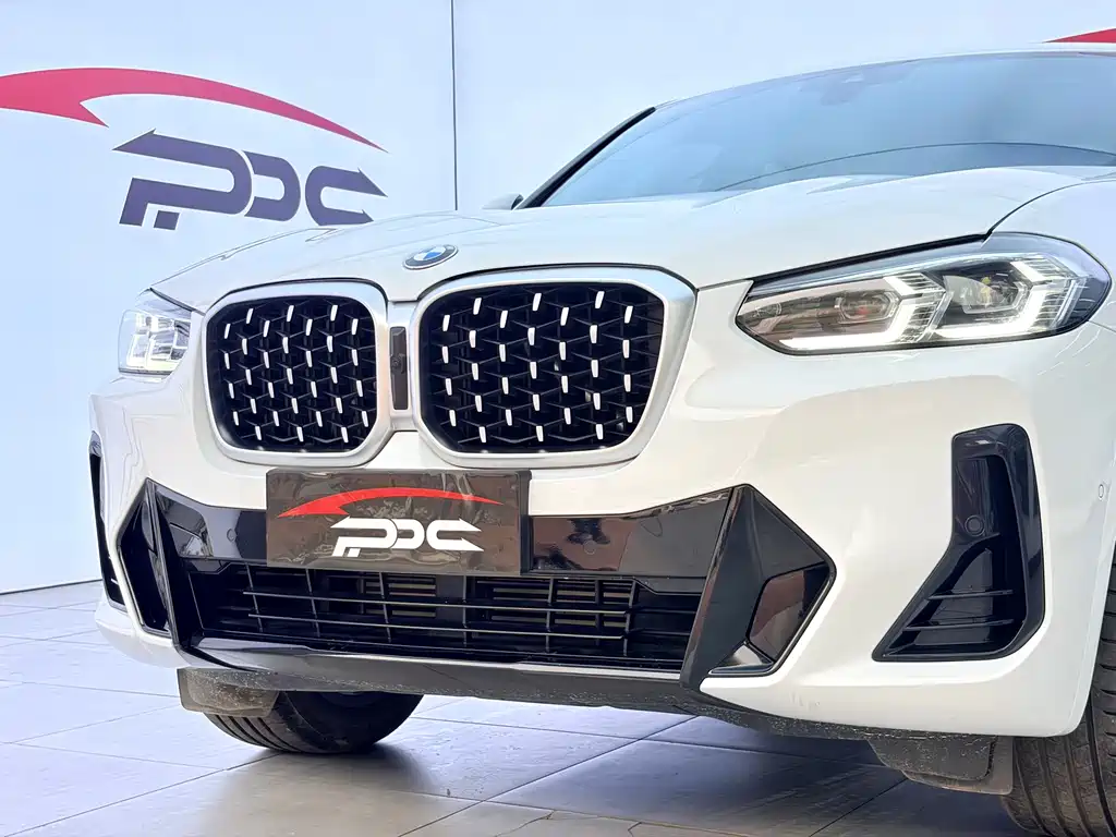 BMW X4 2023 — фото 4