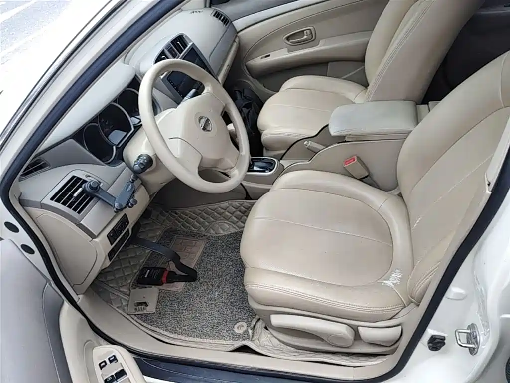 Nissan Sylphy 2018 — фото 15