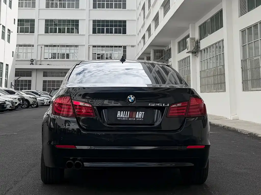 BMW 5 Series 2013 — фото 5