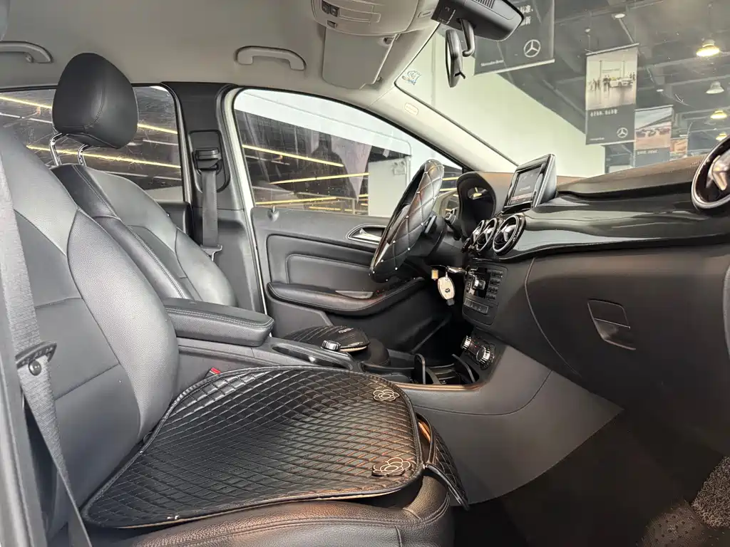 Mercedes-Benz B-Class 2013 — фото 10