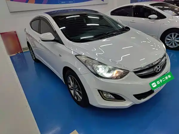 Hyundai Elantra Langdong 2014
