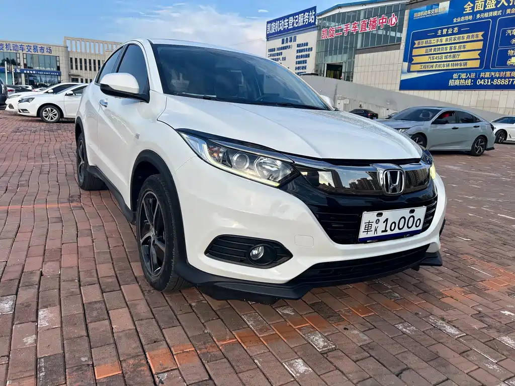 Honda Vezel 2022 — фото 1