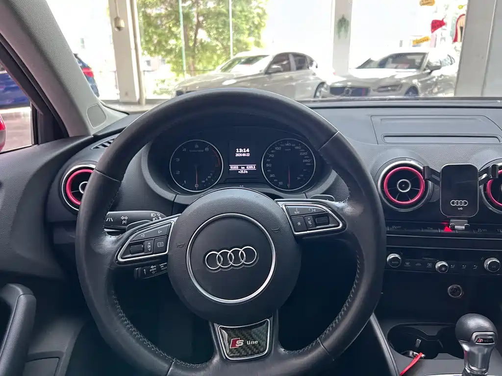 Audi A3 2015 — фото 22