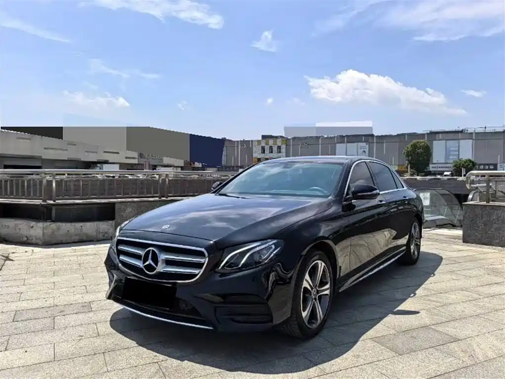 Mercedes-Benz E-Class 2019 — фото 1