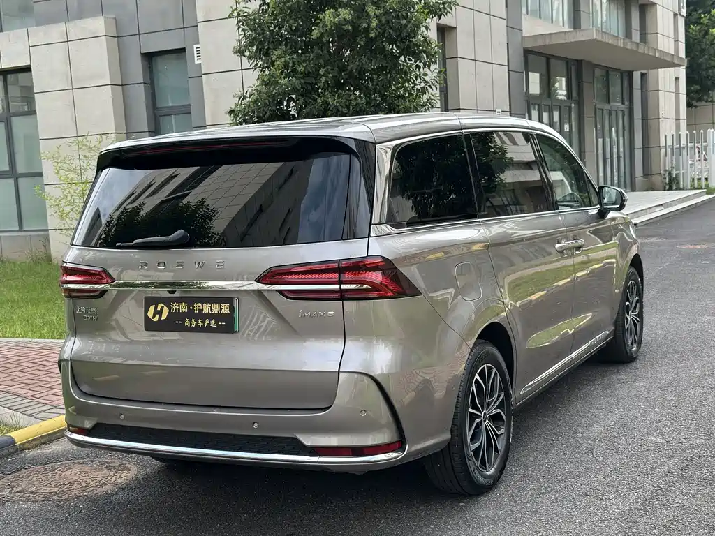 Roewe iMAX8 New Energy 2024 — фото 4