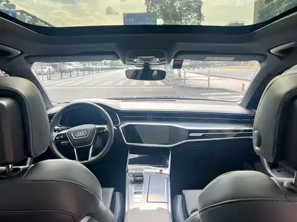 Audi A6L 2025