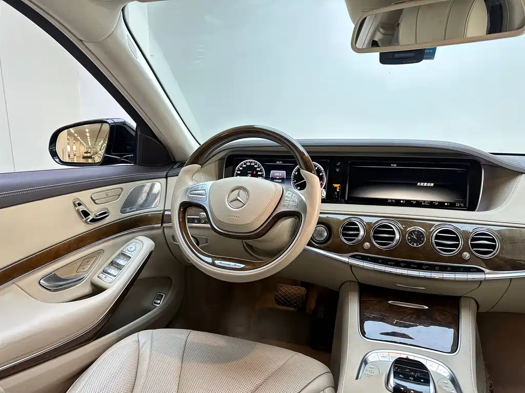 Mercedes-Benz S-Class 2015 — фото 17
