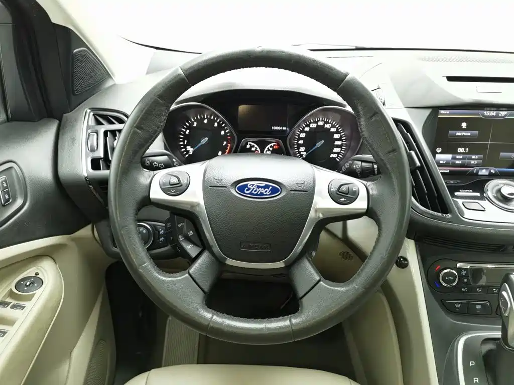 Ford Kuga 2015 — фото 11
