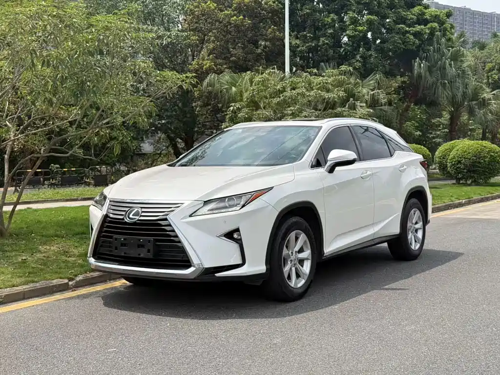 Lexus RX 2017 — фото 1
