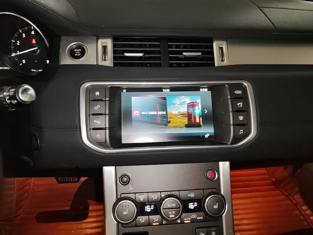 Land Rover Range Rover Evoque 2018 — фото 13