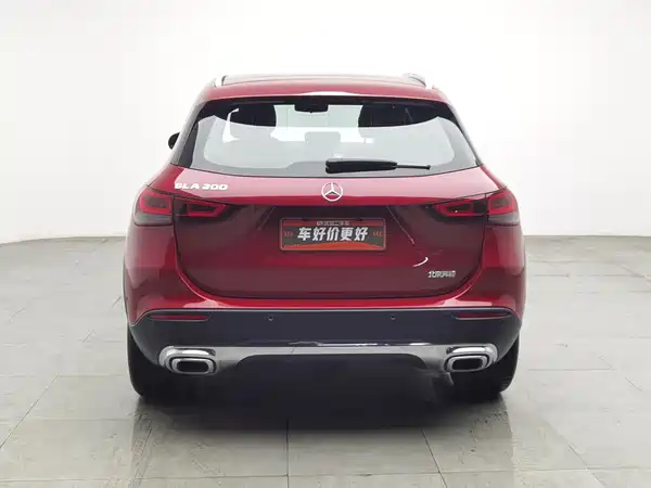 Mercedes-Benz GLA 2021