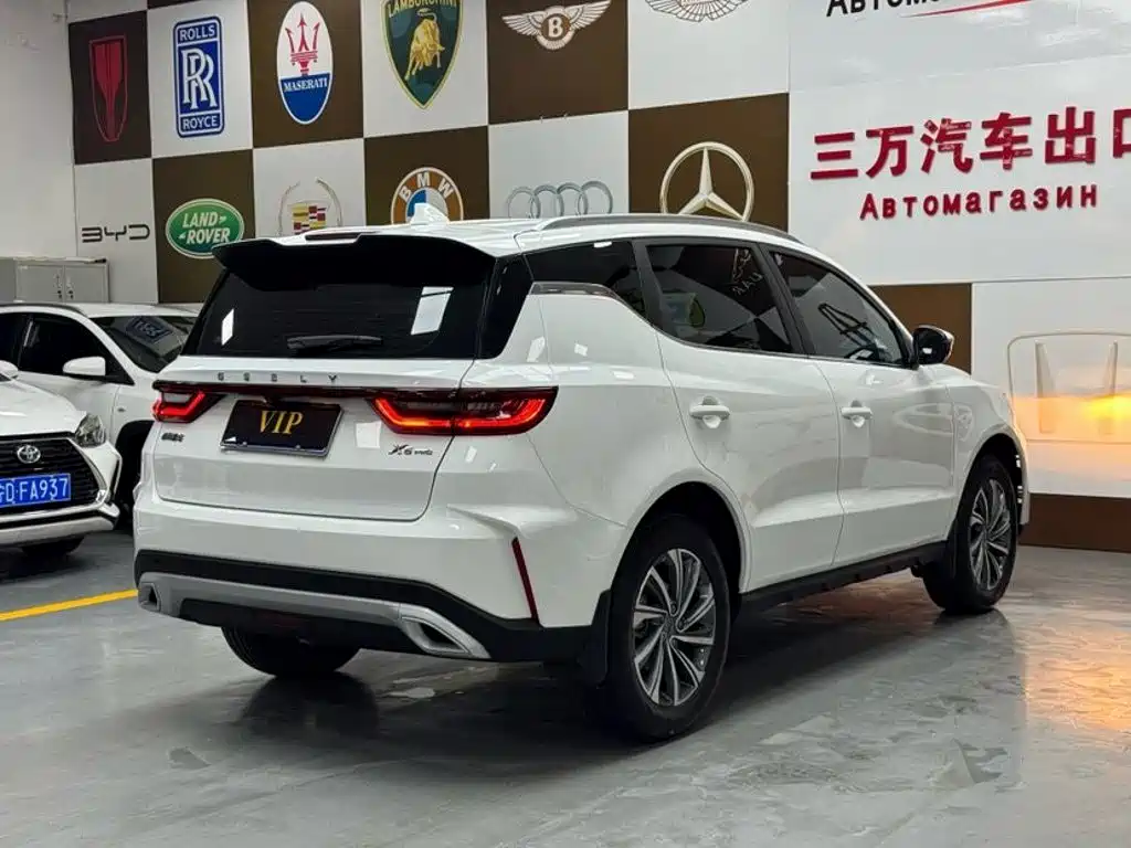 Geely Vision X6 2022