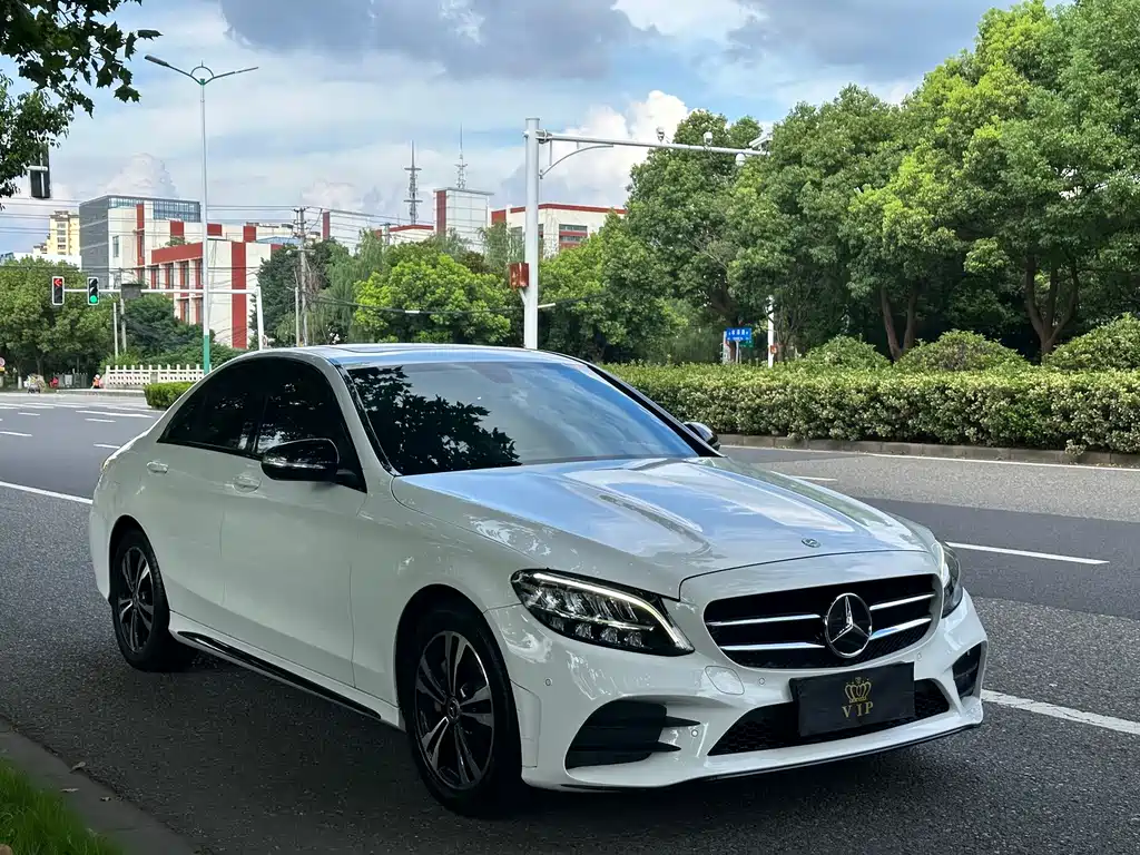 Mercedes-Benz C-Class 2019 — фото 3