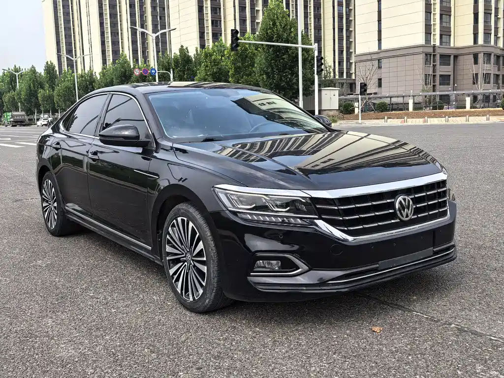 Volkswagen Passat 2019 — фото 2