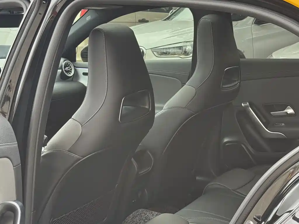 Mercedes-Benz A-Class AMG 2021 — фото 11