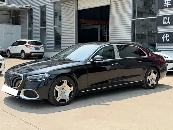 Mercedes-Benz Maybach S-Class 2023