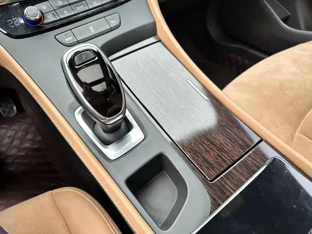 Buick LaCrosse 2017 — фото 16