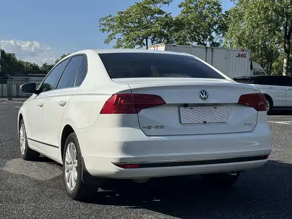 Volkswagen Bora 2016