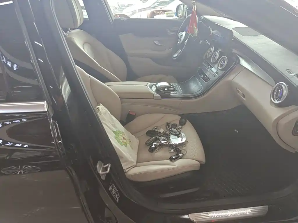 Mercedes-Benz C-Class 2015 — фото 25
