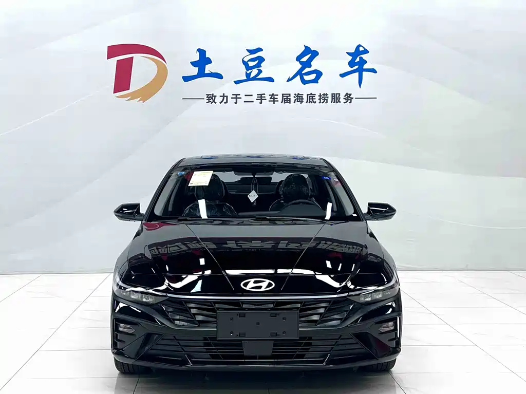 Hyundai Elantra 2026
