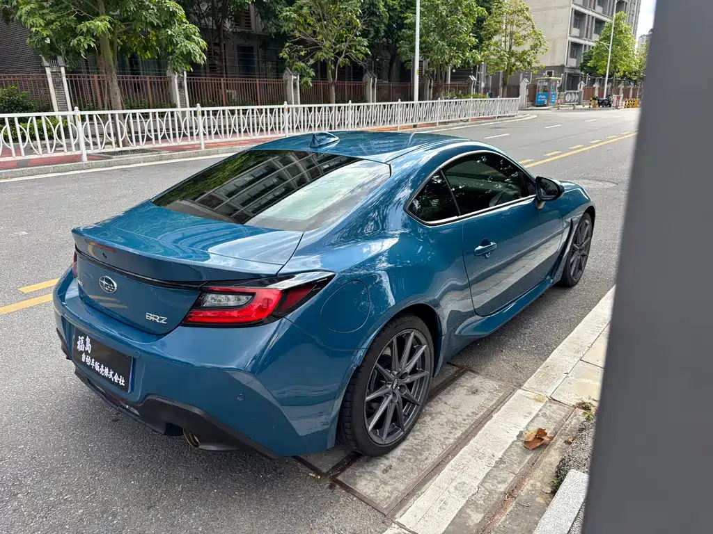 Subaru BRZ 2022 — фото 6