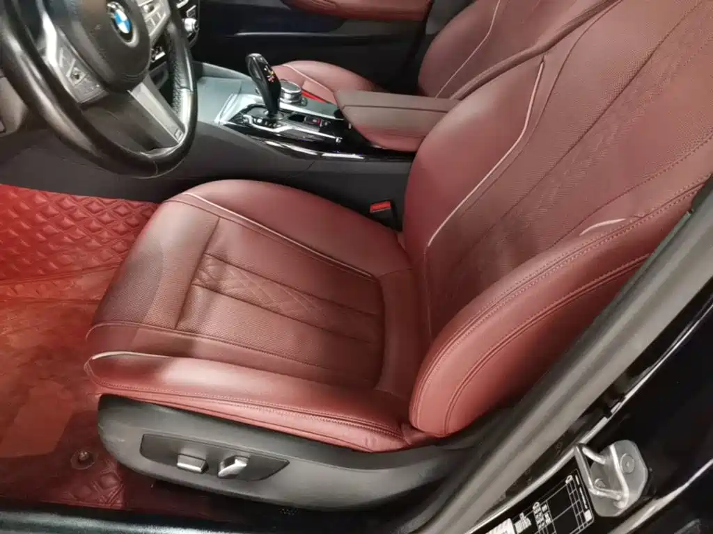 BMW 5 Series 2023 — фото 15
