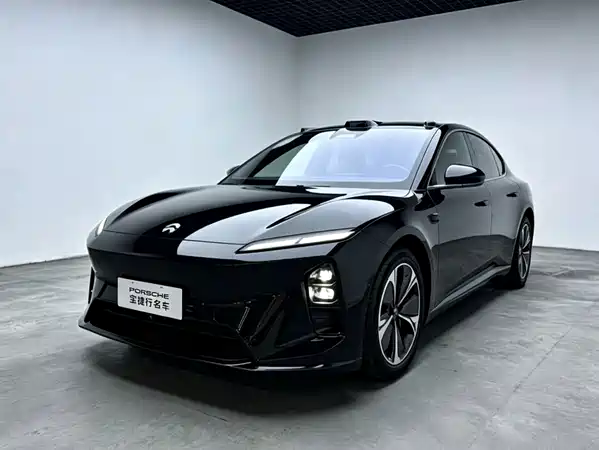 NIO ET5 2025
