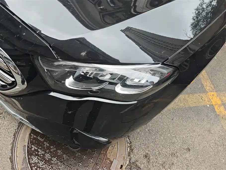 Mercedes-Benz E-Class 2025