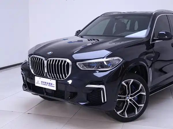 BMW X5 2023