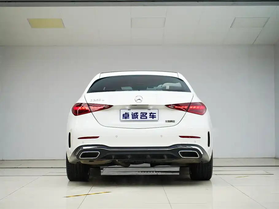 Mercedes-Benz C-Class 2023 — фото 17
