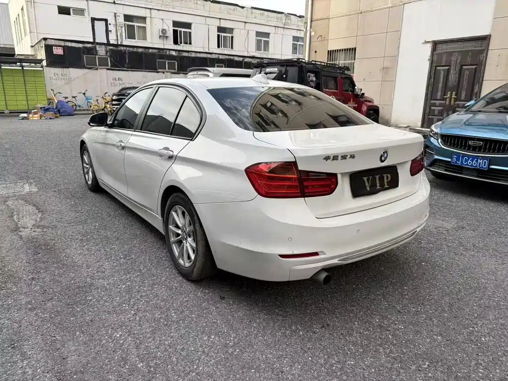 BMW 3 Series 2015 — фото 8