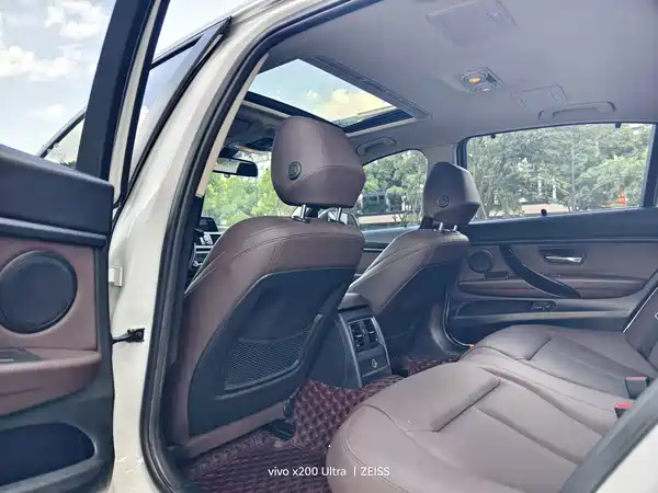 BMW 3 Series 2018
