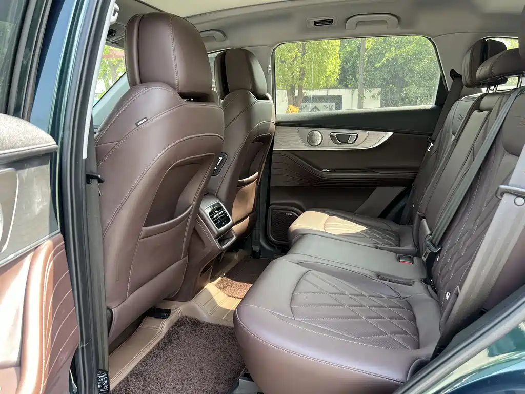 Chery Tiggo 8 PRO 2022 — фото 8
