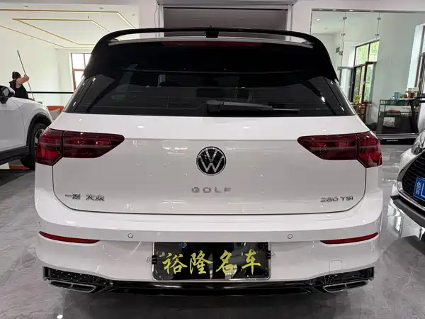 Volkswagen Golf 2022