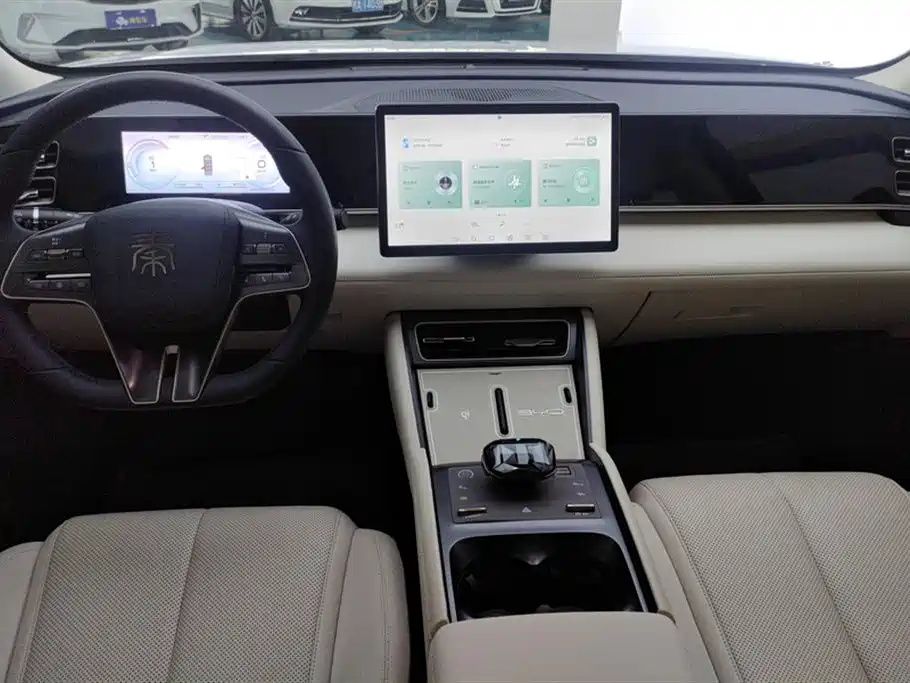 BYD Qin L 2024 — фото 12
