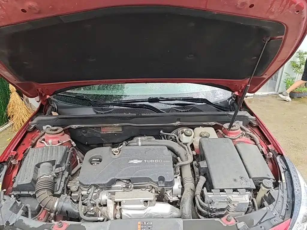 Chevrolet Malibu 2017 — фото 20