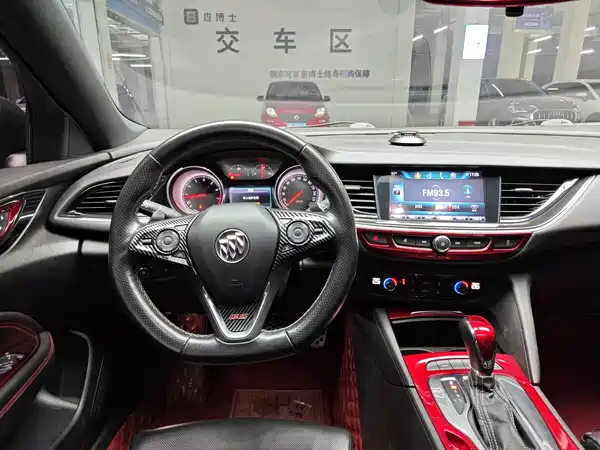 Buick Regal 2019