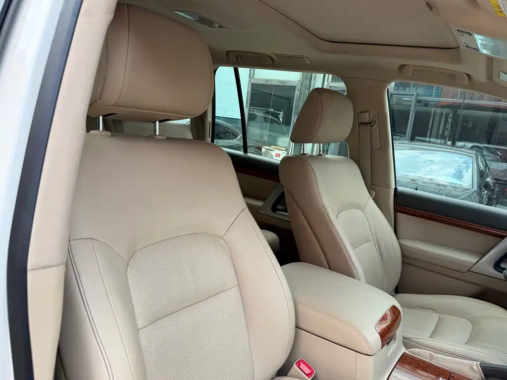 Toyota Land Cruiser 2016 — фото 17