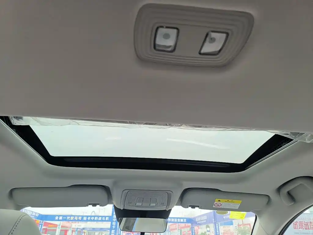 BYD Seal 05 DM-i 2025 — фото 18