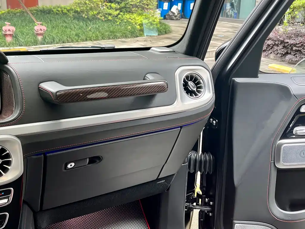 Mercedes-Benz G-Class AMG 2019 — фото 24