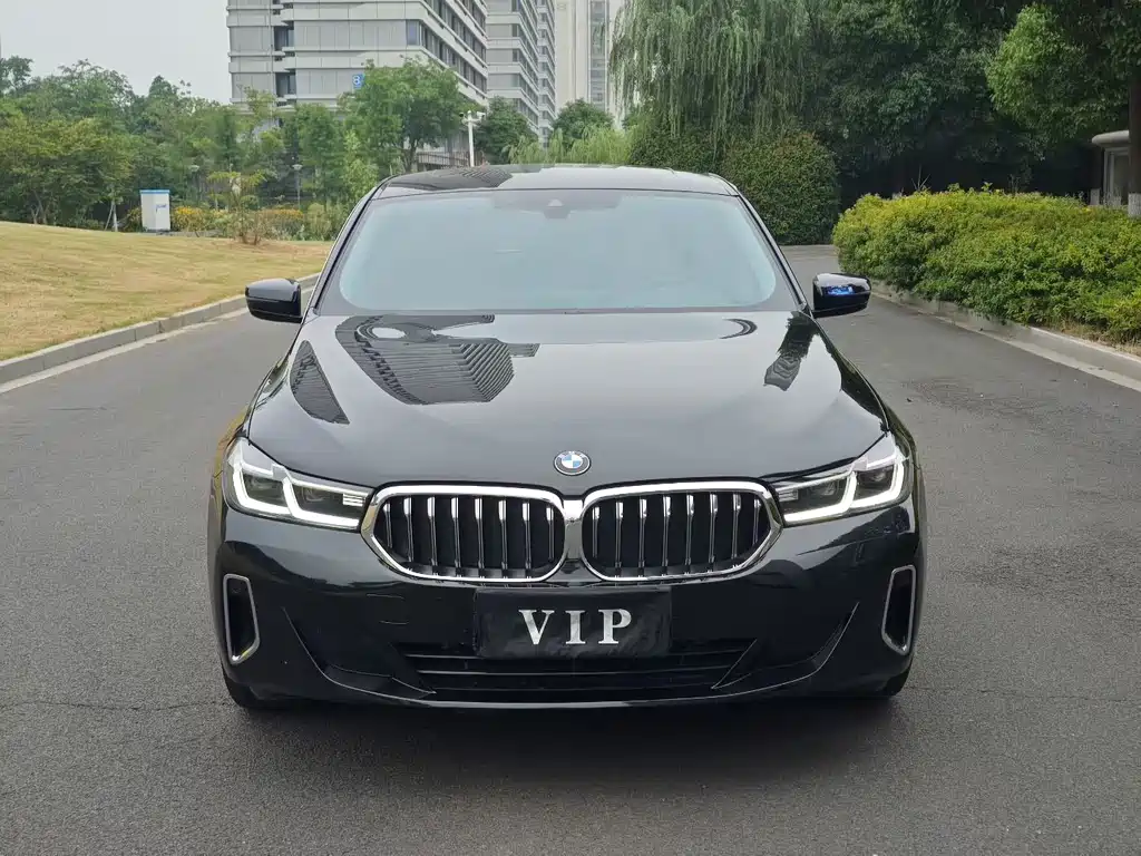 BMW 6 Series GT 2023 — фото 2