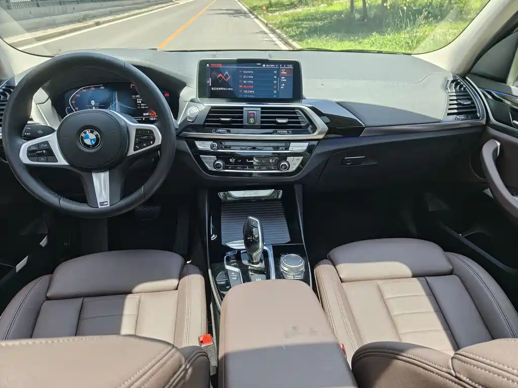 BMW X3 2021 — фото 12
