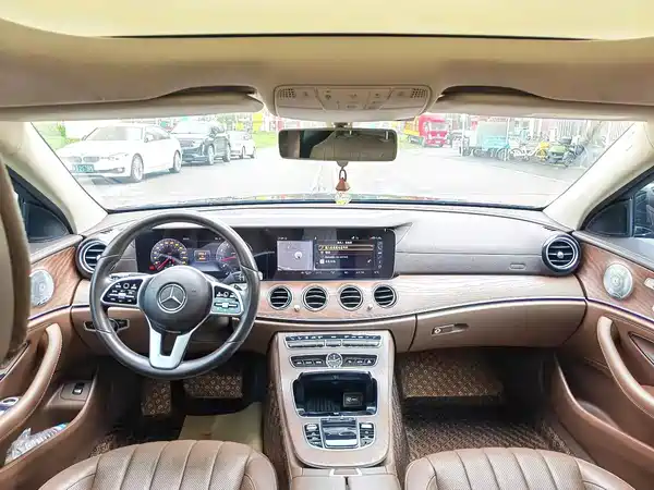 Mercedes-Benz E-Class 2020
