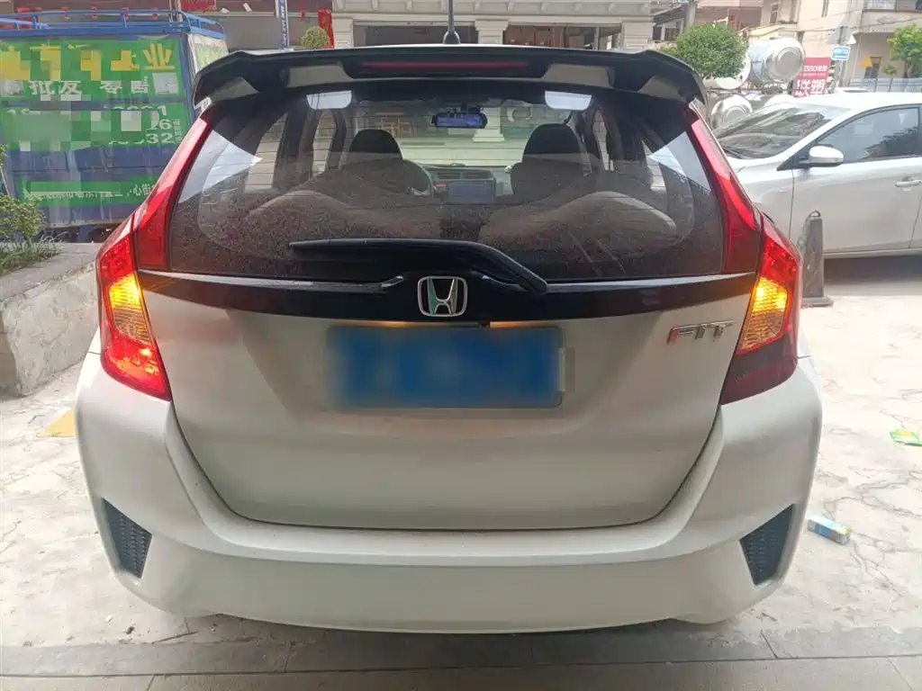 Honda Fit 2017 — фото 4