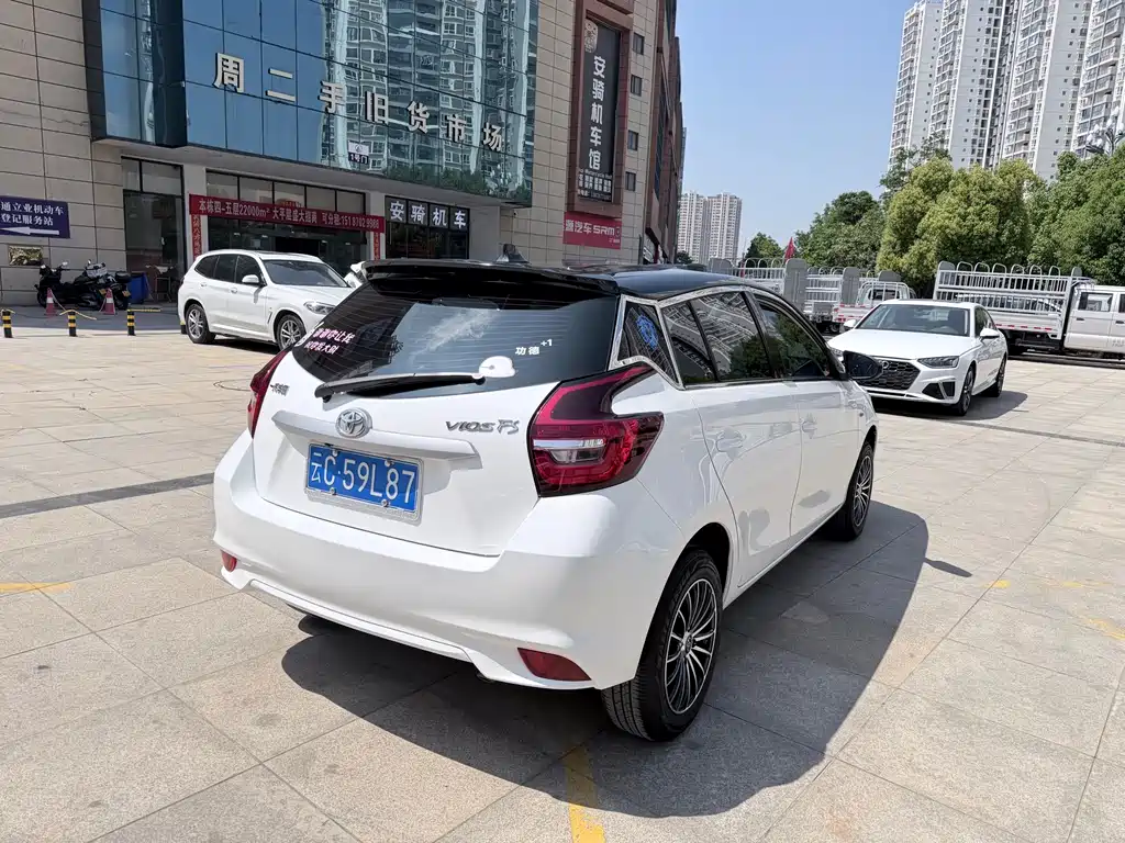 Toyota Vios FS 2022 — фото 10