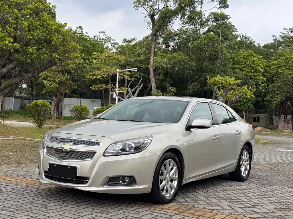 Chevrolet Malibu 2015 — фото 1