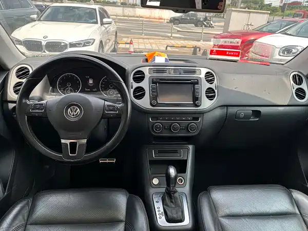 Volkswagen Tiguan 2016