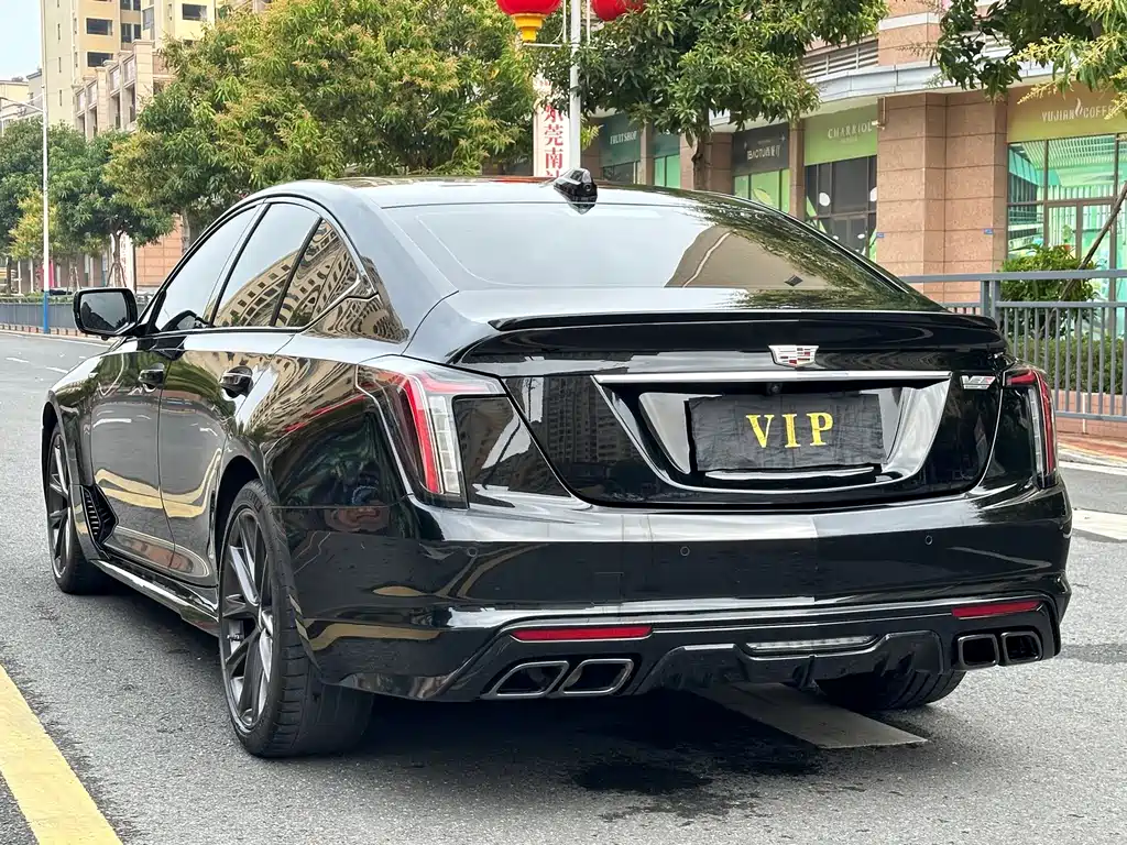 Cadillac CT5 2023 — фото 32