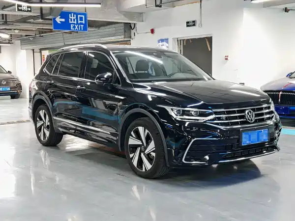 Volkswagen Tiguan L 2023